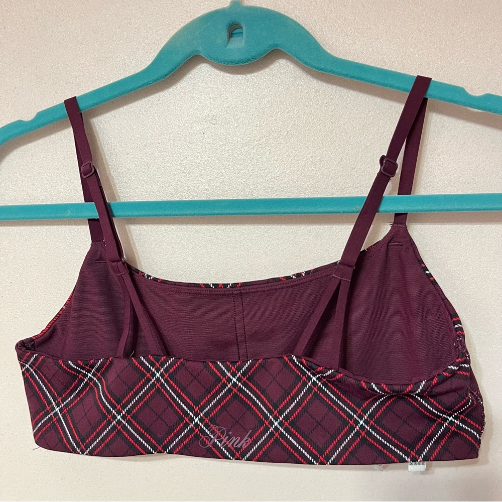 VS PINK Relay Square Neck Sports Bra - Picture 2 of 7